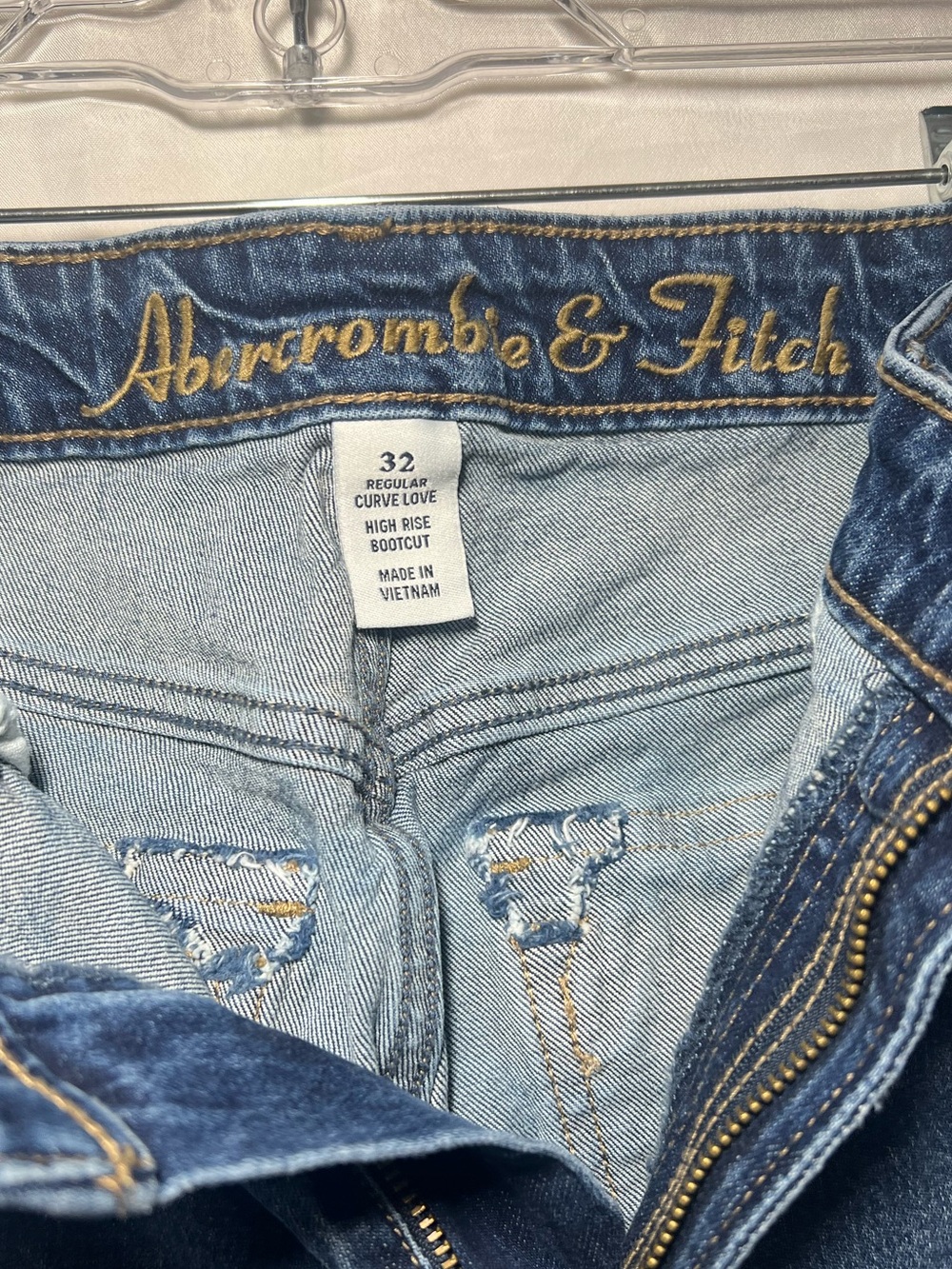 Abercrombie & Fitch Curve Love High Rise Bootcut Jeans Blue 32 Regular - Picture 3 of 3